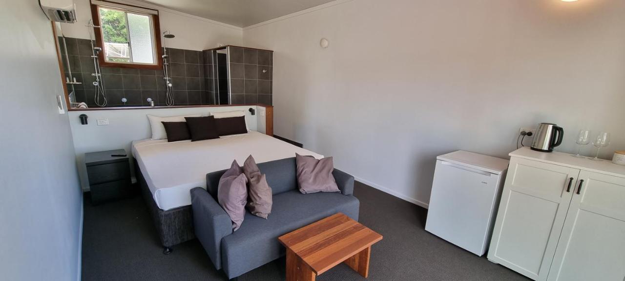 Narangba Motel Eksteriør billede